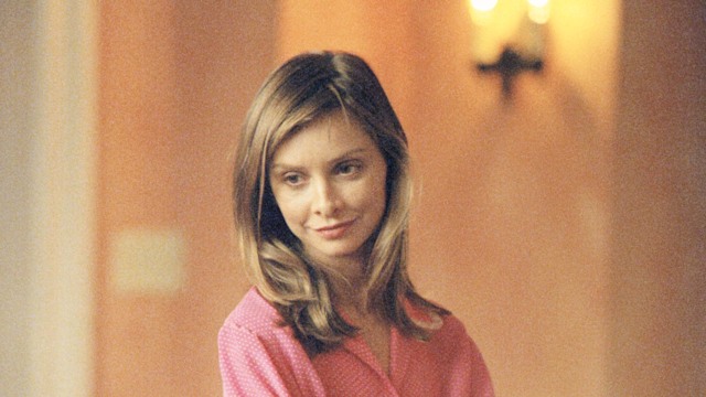 Nonton Ally McBeal Season 4 Episode 2 Girls Night Out Di Hotstar