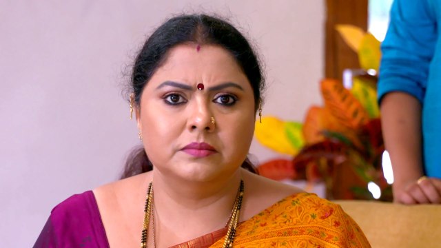 Pournamithinkal - Watch Episode 353 - A Shocker for Rajalakshmi on ...