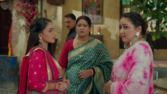 Na Umra Ki Seema Ho - Watch Episode 84 - Vidhi Faces Criticism on Disney+  Hotstar
