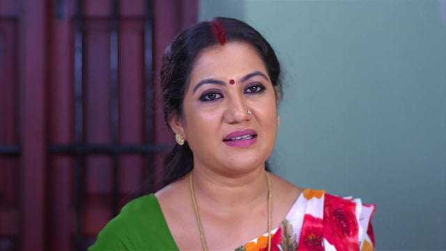 Santhwanam - Watch Episode 151 - Savithri Advises Anjali on Disney+ Hotstar