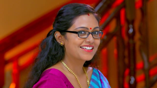 Watch Kasthooriman TV Serial Episode 338 - Kavya Is Pregnant Full