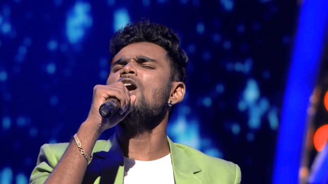 Sam Vishal Sings Elangathu Veesuthae - Disney+ Hotstar