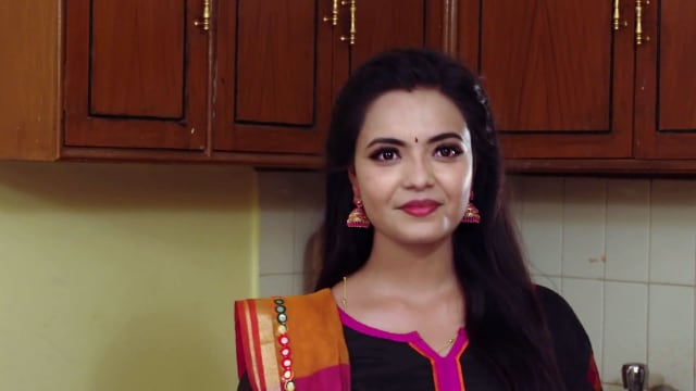 Siri Siri Muvvalu Watch Episode 114 Sharada Apologises To Kavya On