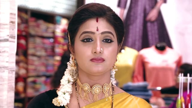 Krishnaveni Watch Episode 105 Swarnas Evil Tricks On Disney Hotstar