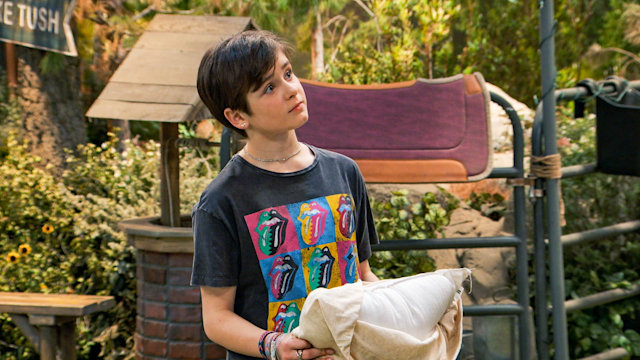 Nonton Bunk'd Season 6 Episode 14 - Wild West Side Story di Disney+ Hotstar