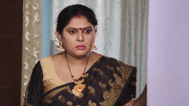 Lakshmi Kalyanam Watch Episode 647 Rajeshwaris Plan Goes For A Toss On Disney Hotstar