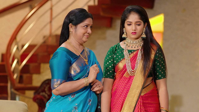 Kalisi Unte Kaladu Sukham - Watch Episode 99 - Geetha Implements Her ...