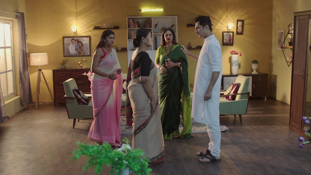 Aboli Watch Episode Rama Confronts Sachit On Disney Hotstar