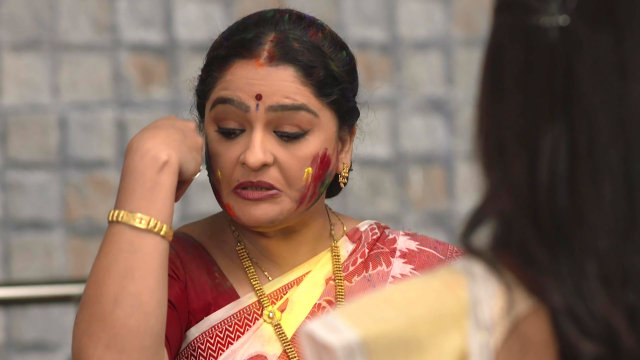 Mulgi Zali Ho - Watch Episode 436 - Kalyani Humiliates Mau on Disney+ ...