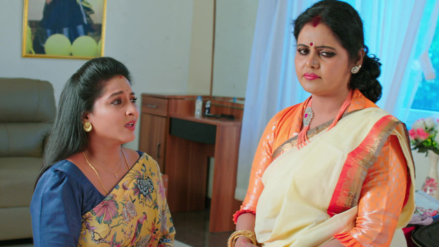 Paape Maa Jeevanajyothi - Watch Episode 38 - Hymavathi Lashes Out At 