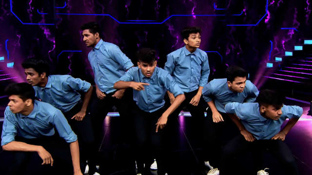 Watch Feel Crew's Touching Performance Online (HD) for Free on hotstar.com