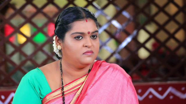 Shruthi Seridaga - Watch Episode 50 - Satya Pushes Munna Away on ...