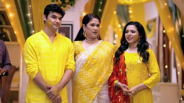 Rang Maza Vegla Watch Episode 214 Shweta And Aditya Get Married On 
