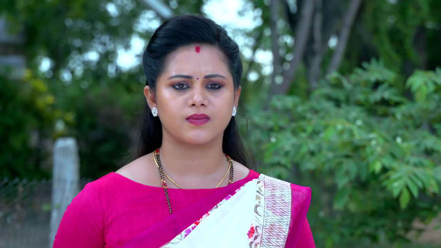 Bayasade Bali Bande - Watch Episode 105 - Kavya's Request to Satyajith ...