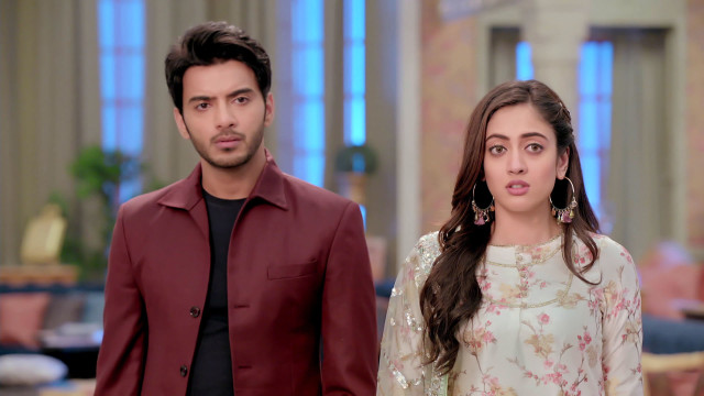 Mohabbat - Watch Episode 32 - Aman, Roshni in a Shock on Disney+ Hotstar