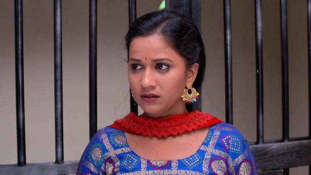 Molkareen Bai - Mothi Tichee Sawali - Watch Episode 194 - Gunjan Is ...