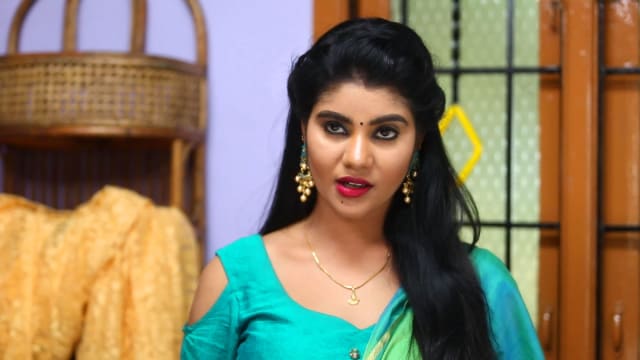 Kadaikutty Singam Watch Episode 79 Priya Blackmails Muthu On