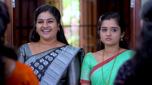 Santhwanam - Watch Episode 394 - Jayanthi's Unexpected Visit On Disney+ 