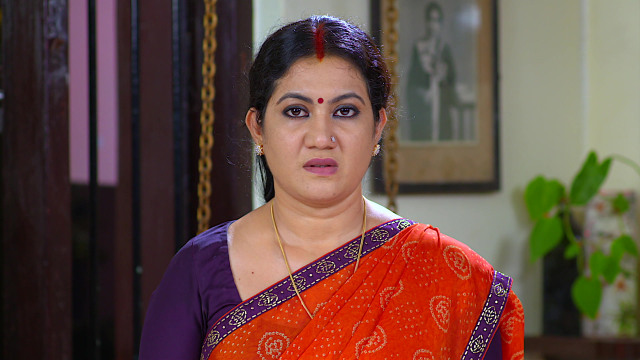 Santhwanam - Watch Episode 54 - Savithri Stuns Sankaran on Disney+ Hotstar