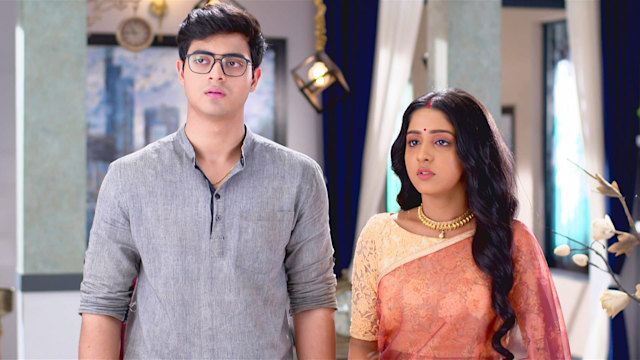 Anurager Chhowa - Watch Episode 95 - Deepa, Surjyo's Honeymoon Prep on Disney+ Hotstar