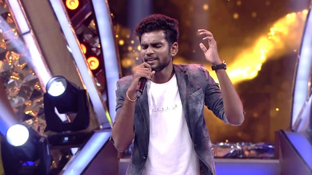 Sam Vishal Sings Usuru Narambula - Hotstar