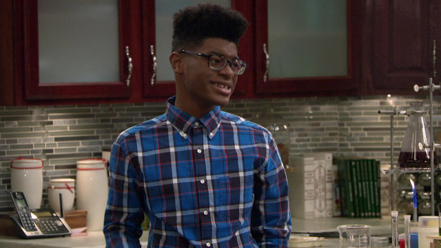 Nonton Disney K.C. Undercover Season 2 Episode 8 - The Truth Hurts di ...