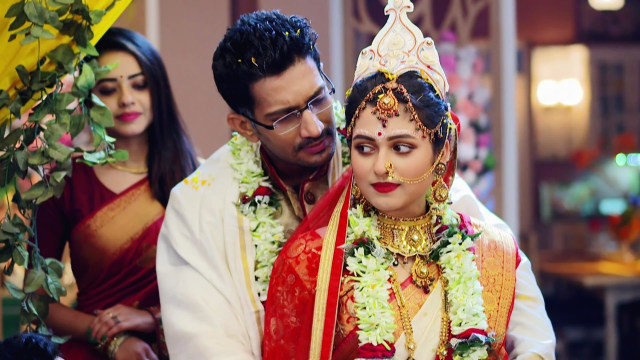 Dhrubatara - Watch Episode 192 - Dhrubajyoti, Tara's New Beginning on  Disney+ Hotstar