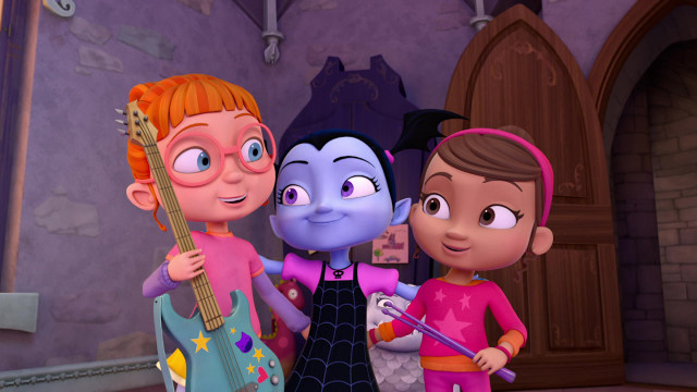 Watch Disney Vampirina Season 1 Episode 15 On Disney+ Hotstar