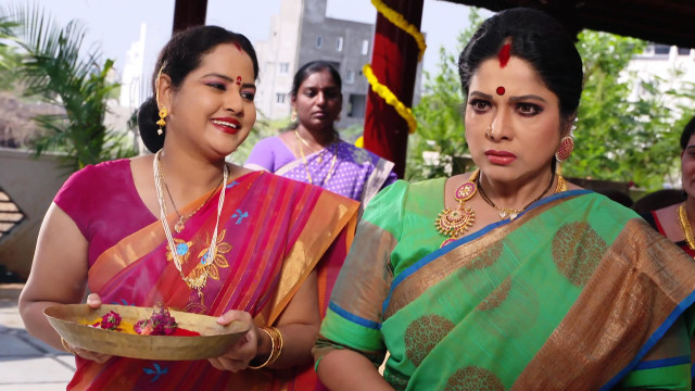 S/O Savithramma - Watch Episode 37 - Savithramma Lashes Out on Disney+ ...