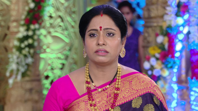 Watch S/O Savithramma Full Episode 28 Online in HD on Disney+ Hotstar