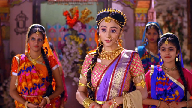 Radha Krishna - Watch Episode 328 - Revati's Special Gifts on Disney+ Hotstar