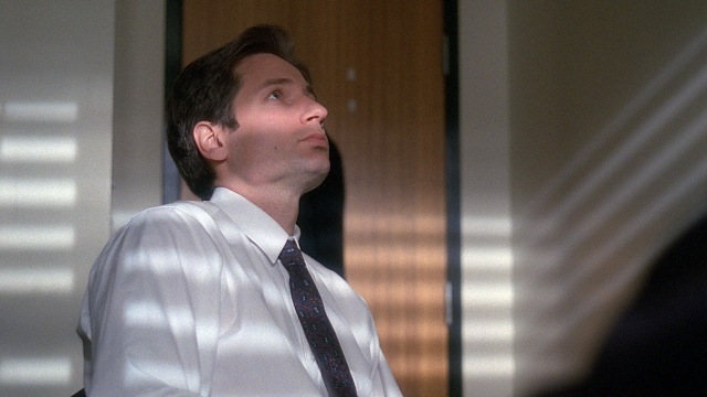 Nonton The XFiles Season 3 Episode 13 Syzygy di Disney+ Hotstar