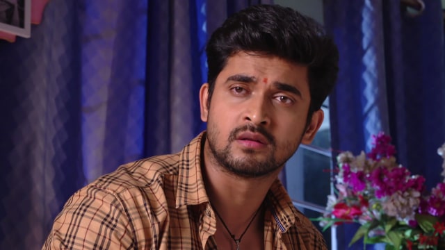 S/O Savithramma - Watch Episode 223 - Balaraju Kidnaps Nandini on Hotstar