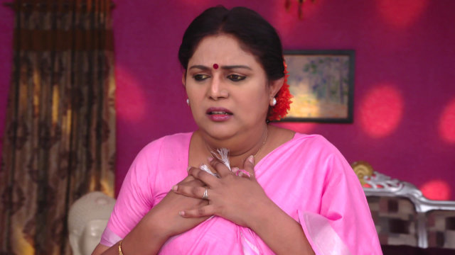 Lakshmi Kalyanam - Watch Episode 774 - Bhuvana in a Tight Spot on ...