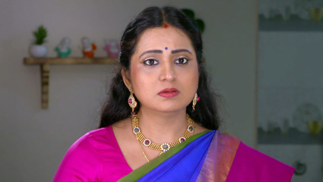 Inthi Nimma Asha - Watch Episode 343 - A Shocker for Asha on Disney+ ...