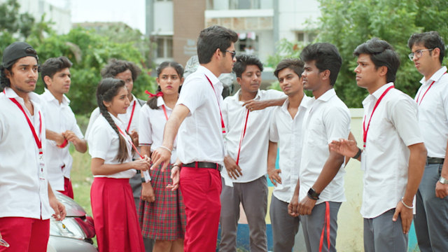 Kana Kaanum Kaalangal Season 1 Full Episode