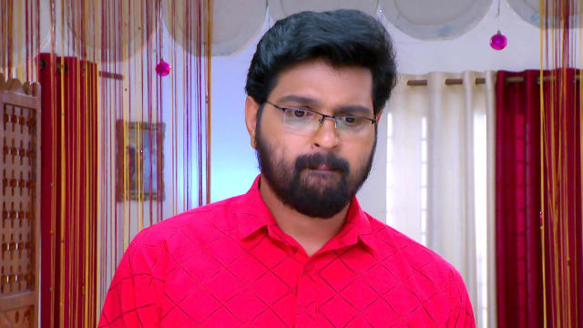 Neelakkuyil - Watch Episode 508 - Adithya Learns the Truth on Disney+ ...