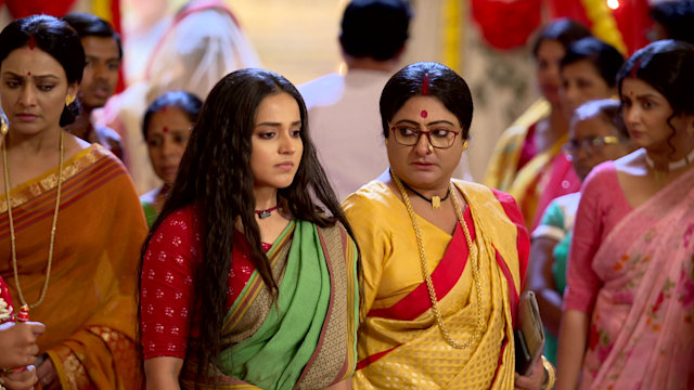 Sandhyatara - Watch Episode 11 - Sandhya's Brave Act on Disney+ Hotstar