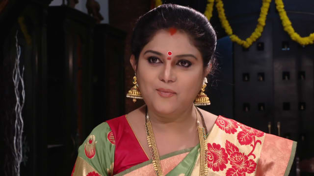 Lakshmi Kalyanam Watch Episode 402 Rajeshwaris Reverse Strategy On Disney Hotstar