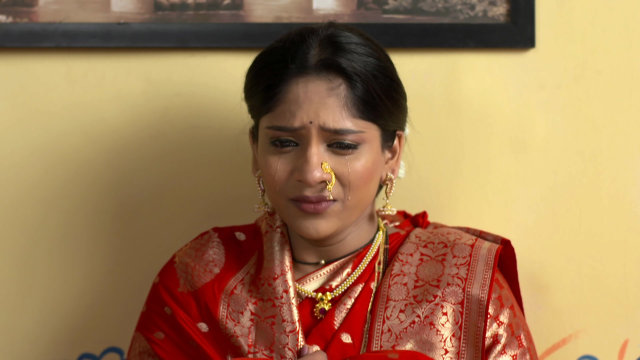 Phulala Sugandha Maticha - Watch Episode 148 - Kirti Feels Distressed 