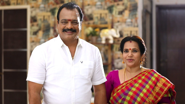 Senthoora Poove - Watch Episode 240 - Pandian Meets Durai, Roja on ...