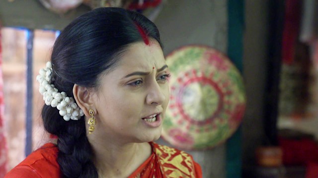 Madhabilata - Watch Episode 35 - Madhabilata Loses Her Temper on Disney+ Hotstar