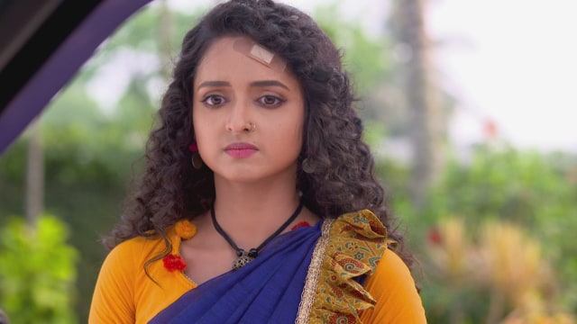 Gramer Rani Binapani - Watch Episode 24 - Bina Speaks Up On Disney+ Hotstar