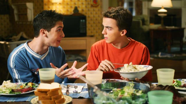 Watch Malcolm In The Middle Season 5 Episode 3 On Hotstar