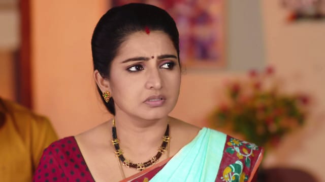 Vadinamma - Watch Episode 162 - Sita in a Tight Spot on Disney+ Hotstar