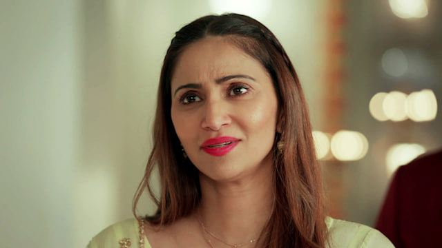 Na Umra Ki Seema Ho - Watch Episode 161 - Priya's Shocking Demand on