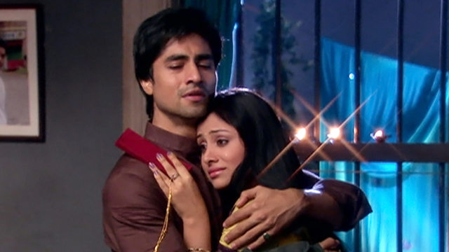Tere Liye - Watch Episode 108 - Anurag, Taani's Diwali of ...