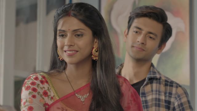 Pyaar Ke Papad - Watch Episode 98 - Shivika Visits Devaki on Hotstar