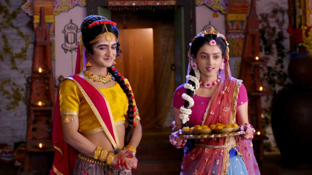 RadhaKrishn - Watch Episode 337 - Radha Offers to Help Krishna on Disney+  Hotstar