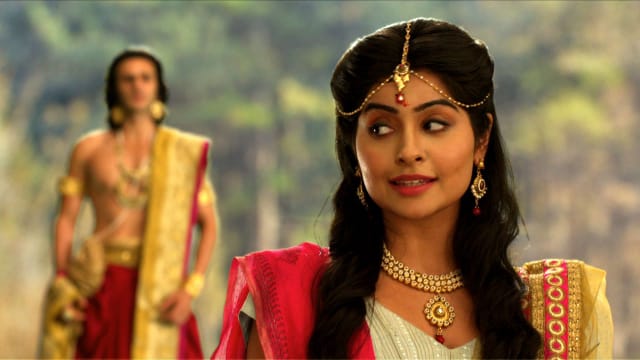 Urmila Taunts Lakshman Hotstar Sugreev says we will find laxman and asks soldiers to spread in four directions. urmila taunts lakshman hotstar